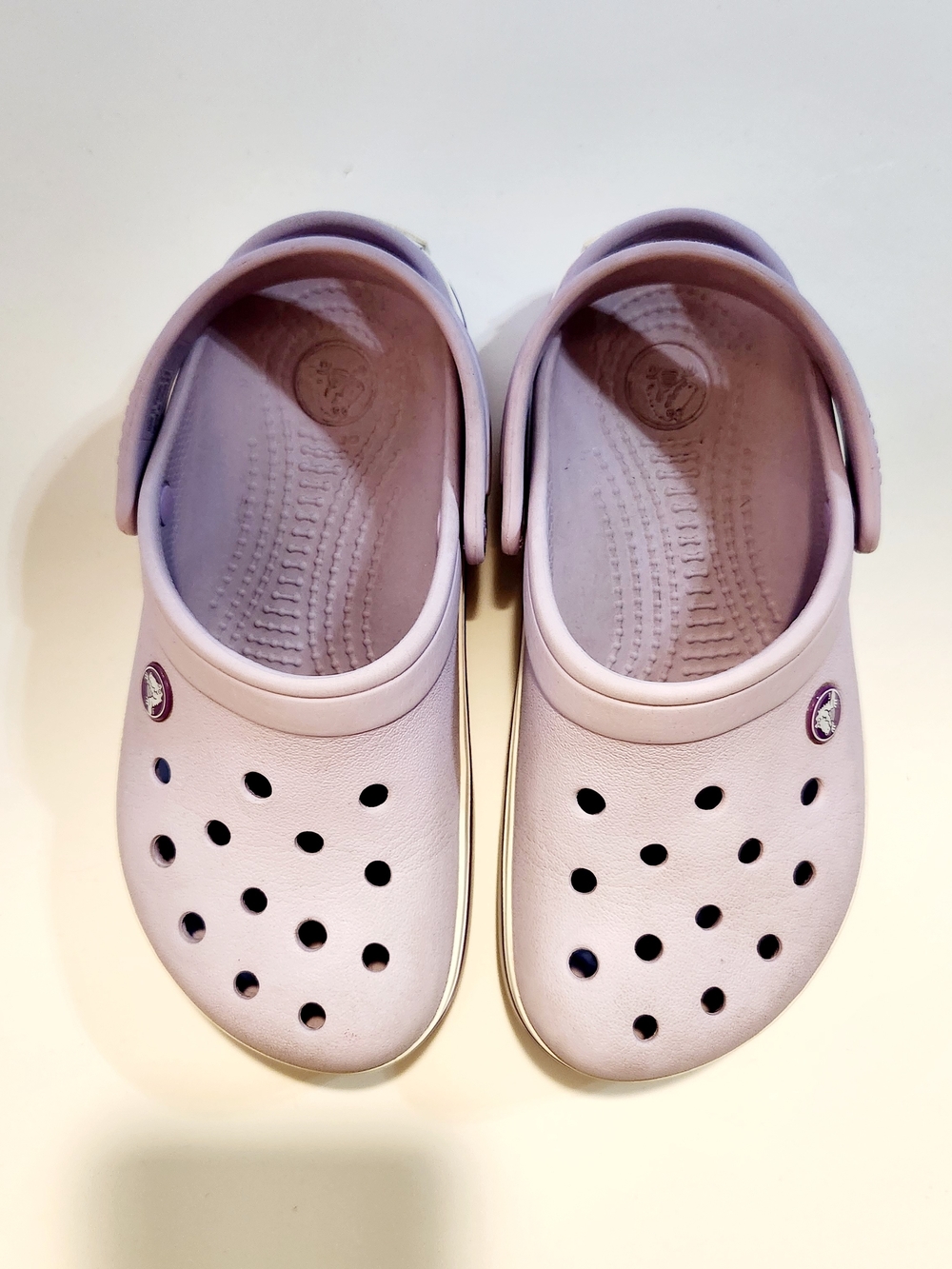 CROCS Women's/Girl's Lavender Crocs Size: 6